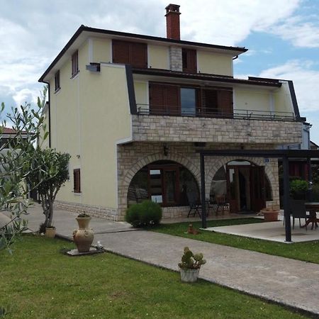 Apartments Krnjic Umag Bagian luar foto