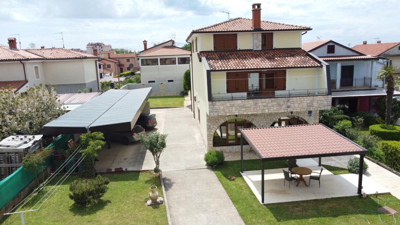 Apartments Krnjic Umag Bagian luar foto